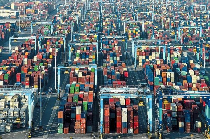 Malaysia's total trade up 8.6% to RM236bil in December 2022