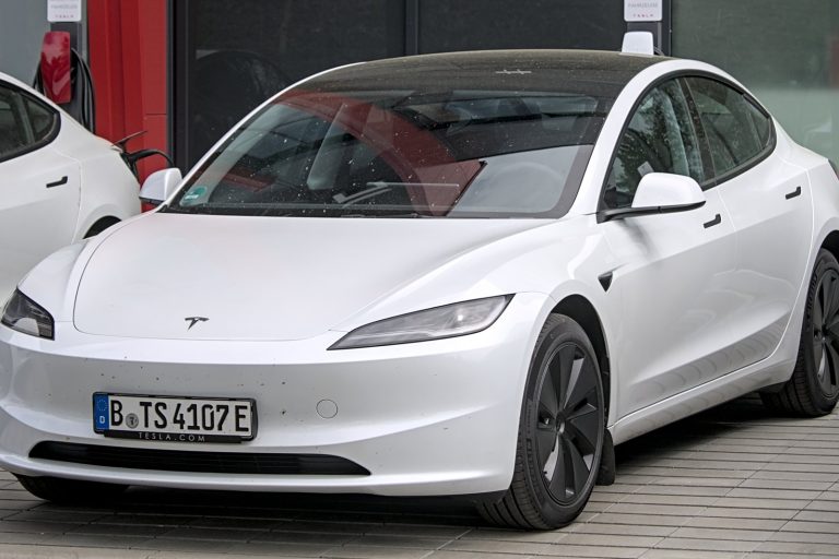 Tesla Shanghai Gigafactory Becomes Export Hub