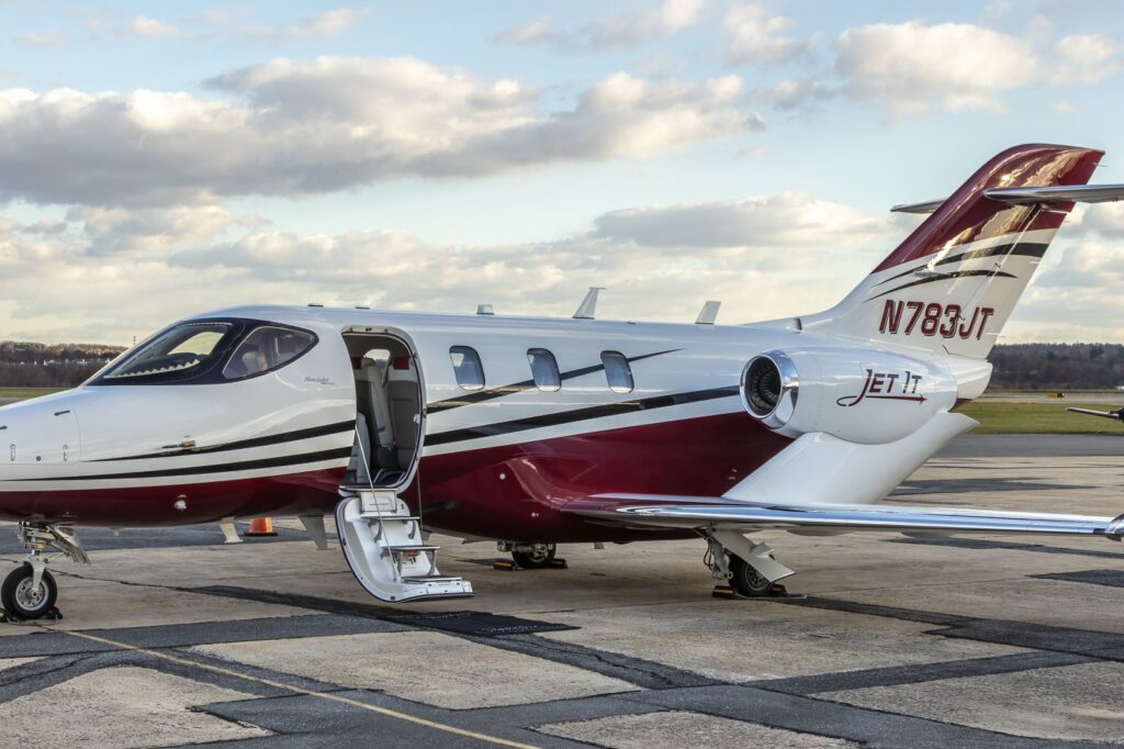 Five Dead in Arizona HondaJet Crash; Design Flaw Questioned