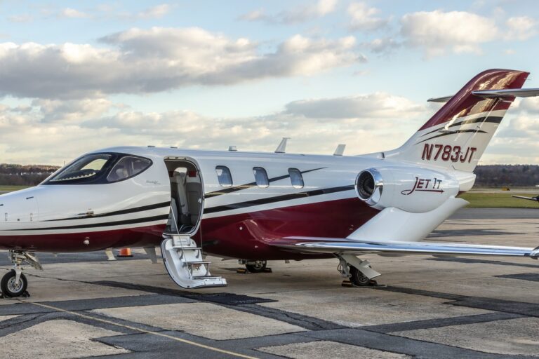 Five Dead in Arizona HondaJet Crash; Design Flaw Questioned