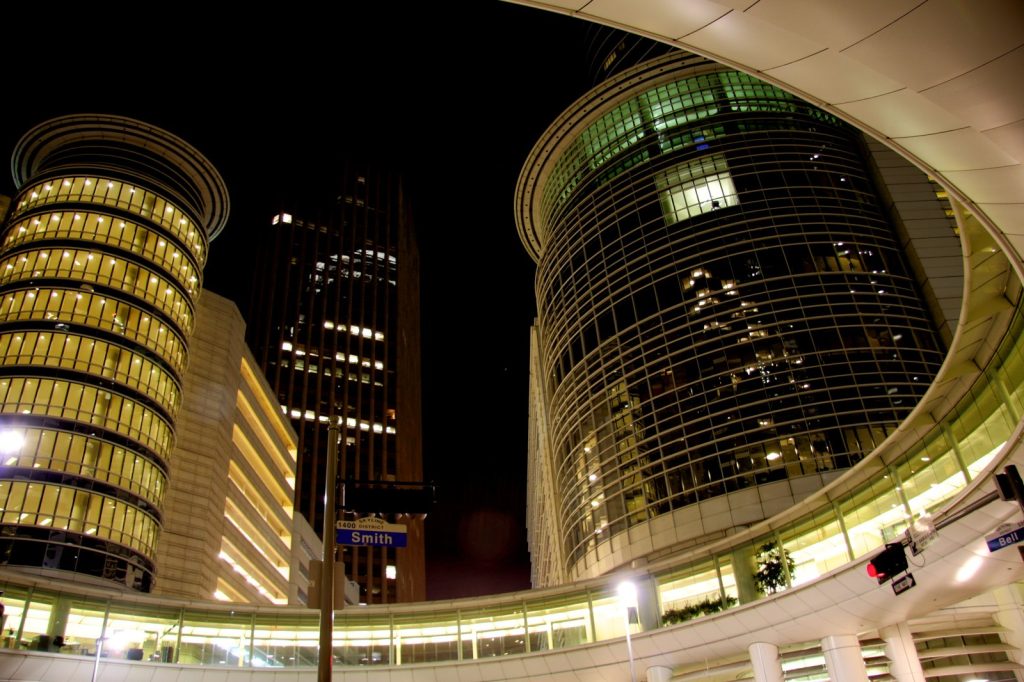 Special-Purpose Entities: From Enron\u2019s Debt to AI Financing