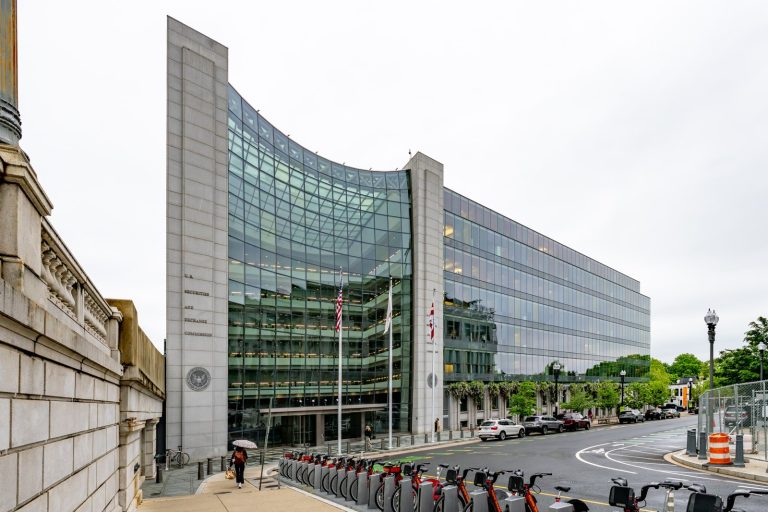 Polymarket Faces Legal Scrutiny Over Insider Trading Concerns