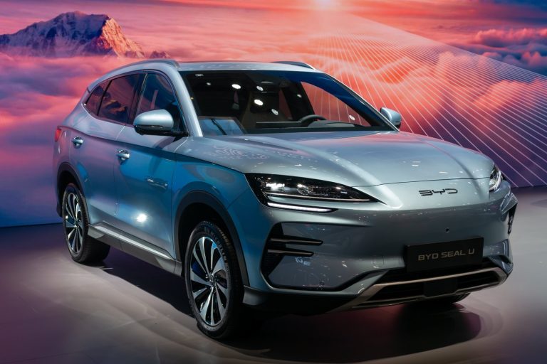 China Dominates 2023 Global EV Market: 60% Production & Sales Share