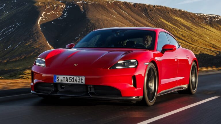 Porsche’s New App Centre Lets Drivers Download Software Directly In-Car