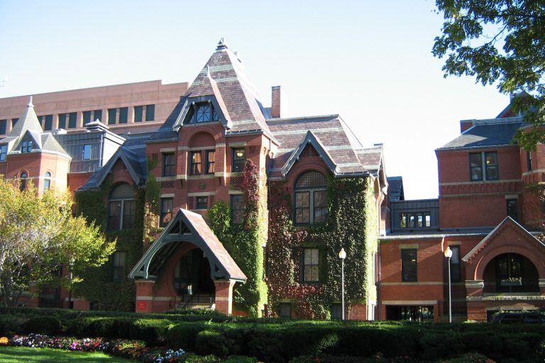 BU Welcomes Inaugural Class of Davis United World College Scholars