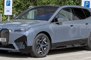Why Luxury Electric Vehicles Face Steep Depreciation as Battery Tech Evolves